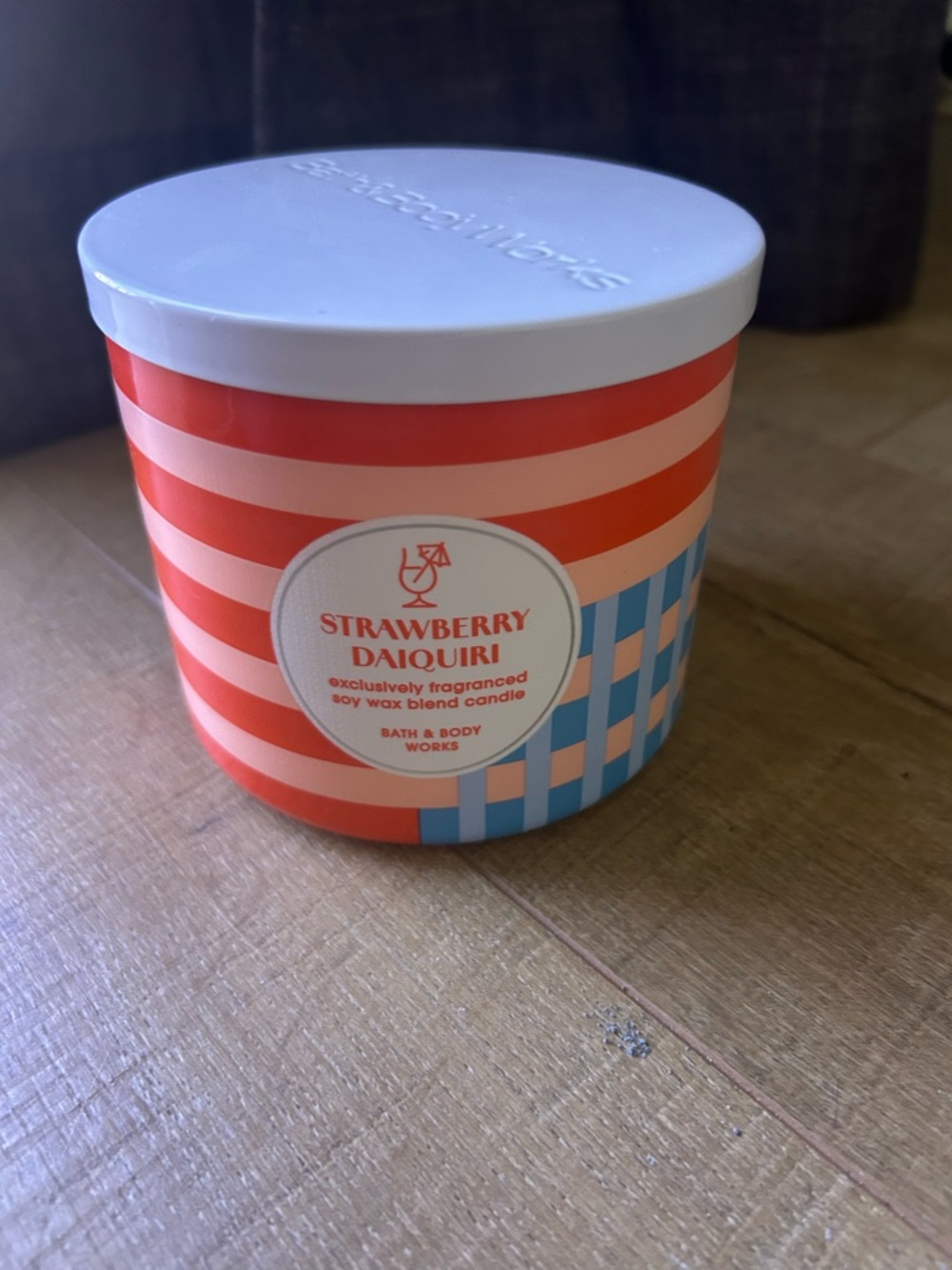 Bath & Body Works Strawberry Daiquiri Candle - Red, Pink, Blue, White